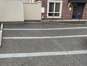 exposed aggregate concrete